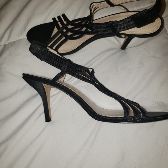 Shoes - Picture 3 of 3